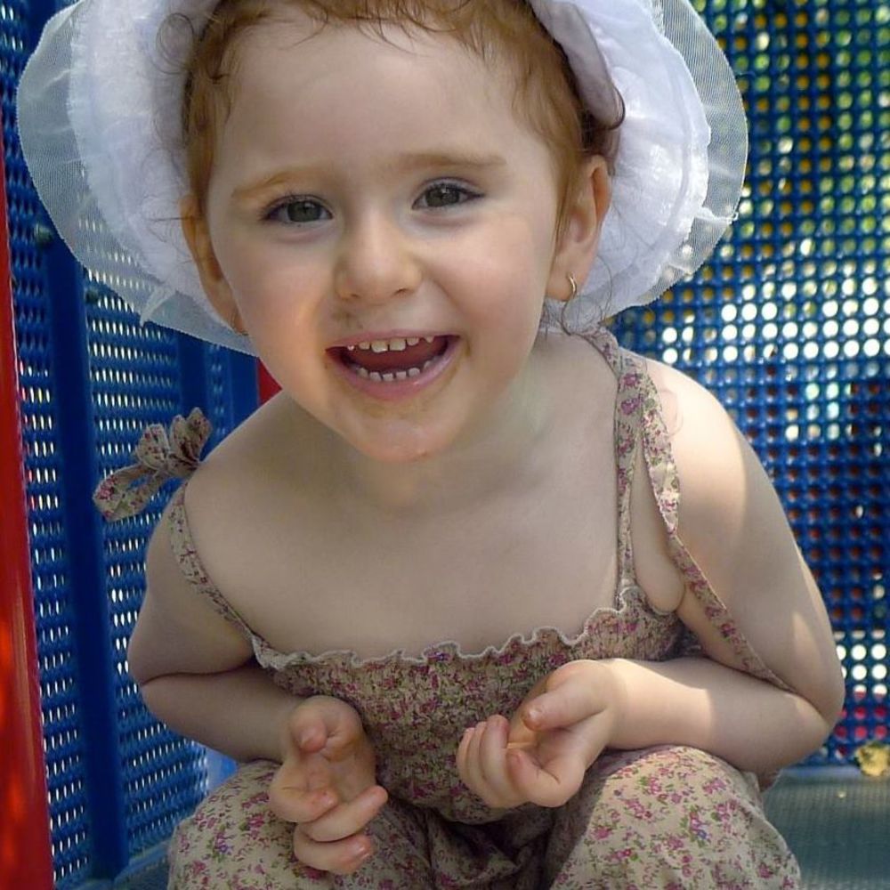 Meet your Posher, Magghi mae picabo